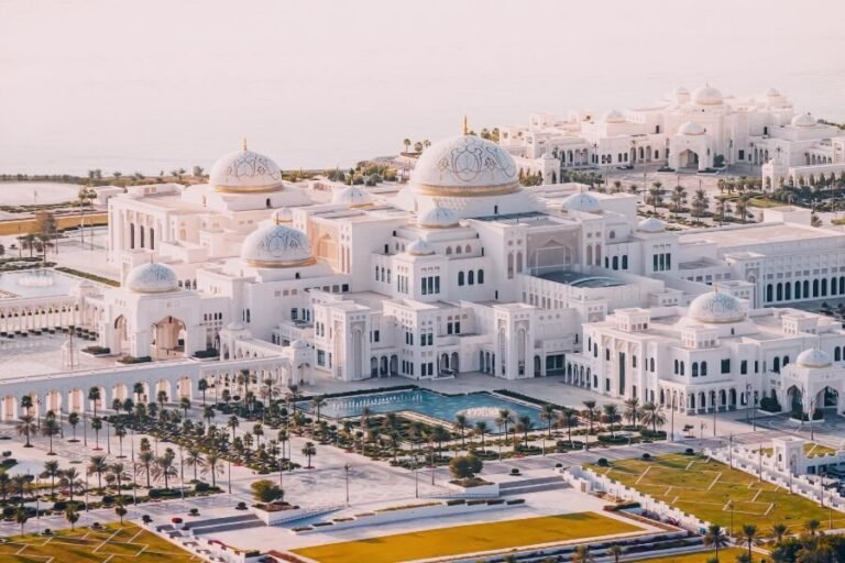 6 night Dubai - Abu Dhabi tour package