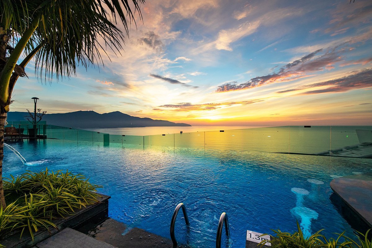 3N Danang + 3N Phu Quoc tour package (3★ Hotel )