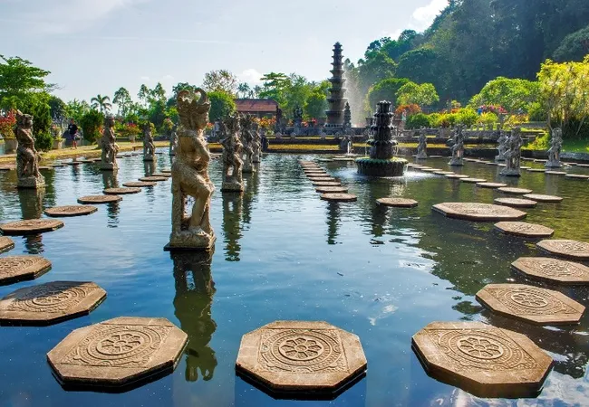 Day 9 Lempuyang Temple & East Bali Tour