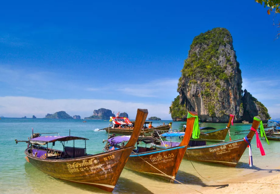 3N phuket + 2N krabi + 2N Bangkok tour package (4 ★ Hotel )
