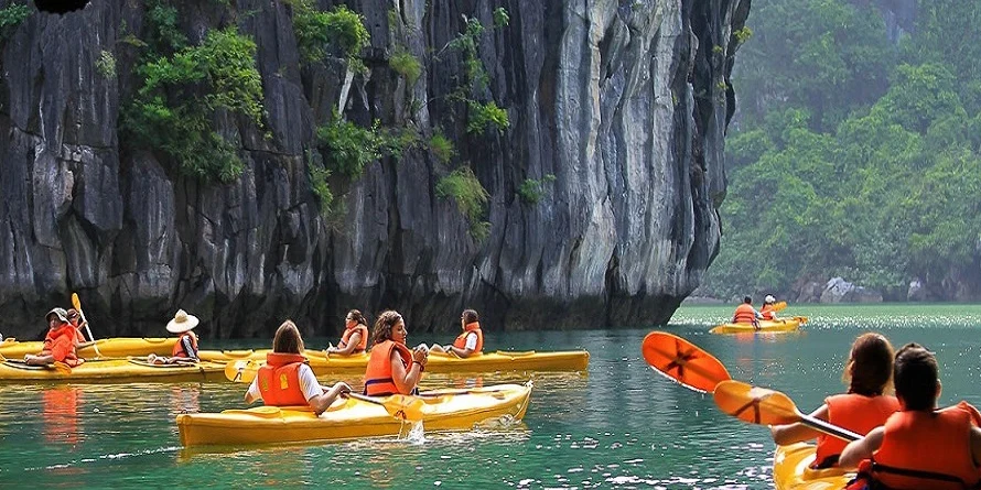 Day 8 Ha Long Bay Cruise